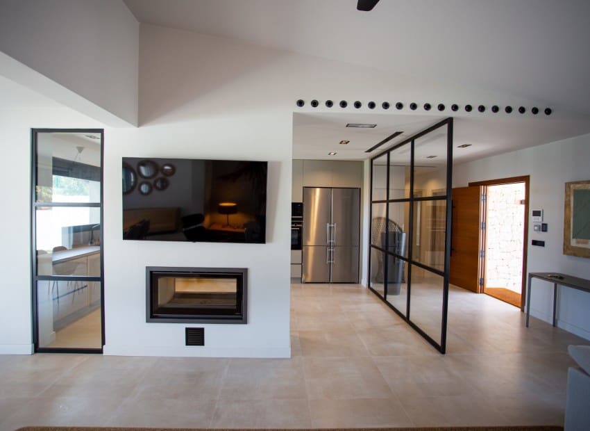 3 bedroom Villa for sale in Denia with pool garage - € 1,595,000 (Ref: 10021169)