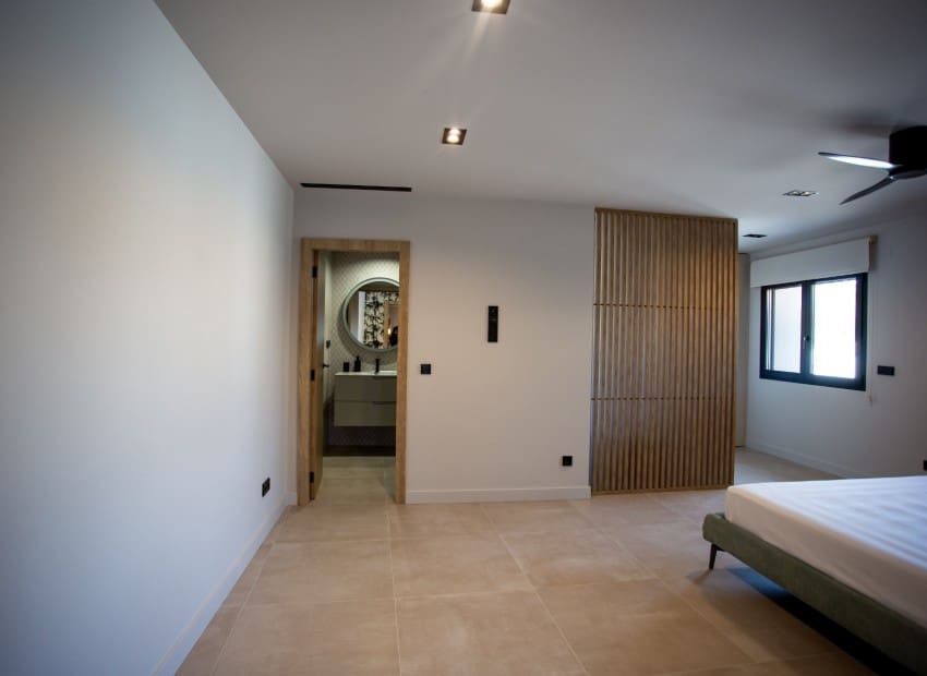 3 bedroom Villa for sale in Denia with pool garage - € 1,595,000 (Ref: 10021169)