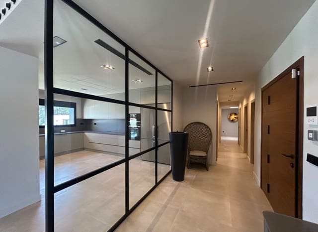 3 bedroom Villa for sale in La Xara - La Sella, Dénia with pool garage - € 1,595,000 (Ref: 10021169)