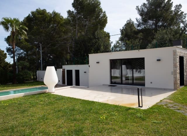 3 bedroom Villa for sale in La Xara - La Sella, Dénia with pool garage - € 1,595,000 (Ref: 10021169)