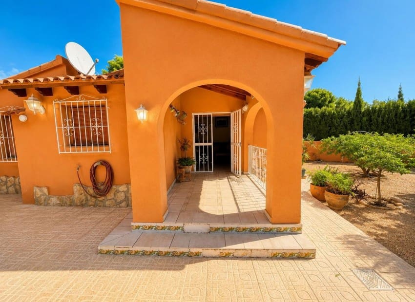 2 quarto Moradia para venda em Alfaz del Pi / L'Alfas del Pi com piscina garagem - 450 000 € (Ref: 10026571)