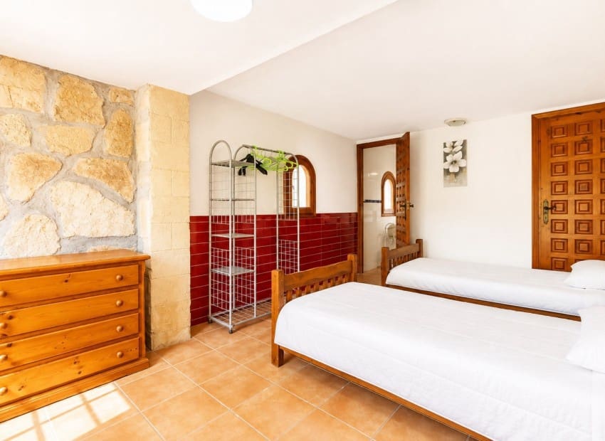 3 makuuhuone Huvila myytävänä paikassa Javea / Xabia mukana uima-altaan - 559 000 € (Ref: 10034280)