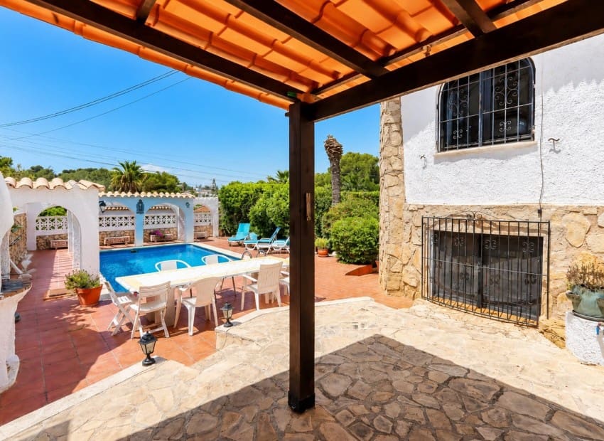 3 makuuhuone Huvila myytävänä paikassa Javea / Xabia mukana uima-altaan - 559 000 € (Ref: 10034280)