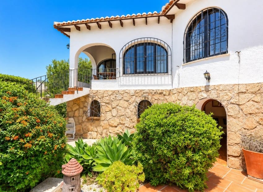 3 makuuhuone Huvila myytävänä paikassa Javea / Xabia mukana uima-altaan - 559 000 € (Ref: 10034280)