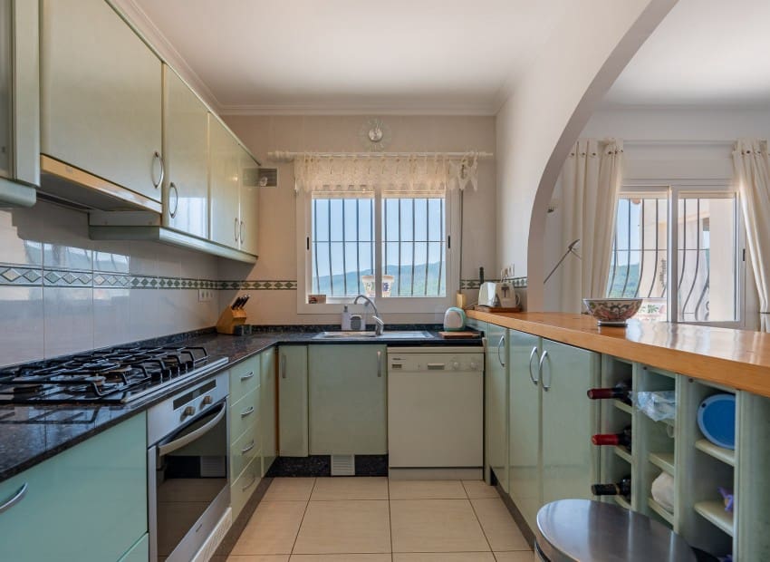 5 slaapkamer Villa te koop in Jalon / Xalo met zwembad garage - € 599.000 (Ref: 10034281)