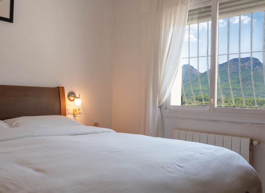 5 slaapkamer Villa te koop in Jalon / Xalo met zwembad garage - € 599.000 (Ref: 10034281)
