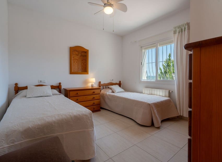 5 slaapkamer Villa te koop in Jalon / Xalo met zwembad garage - € 599.000 (Ref: 10034281)
