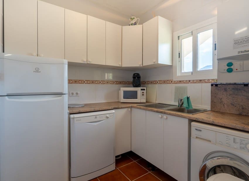 5 slaapkamer Villa te koop in Jalon / Xalo met zwembad garage - € 599.000 (Ref: 10034281)