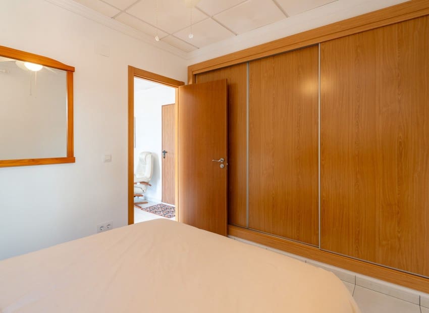 5 slaapkamer Villa te koop in Jalon / Xalo met zwembad garage - € 599.000 (Ref: 10034281)