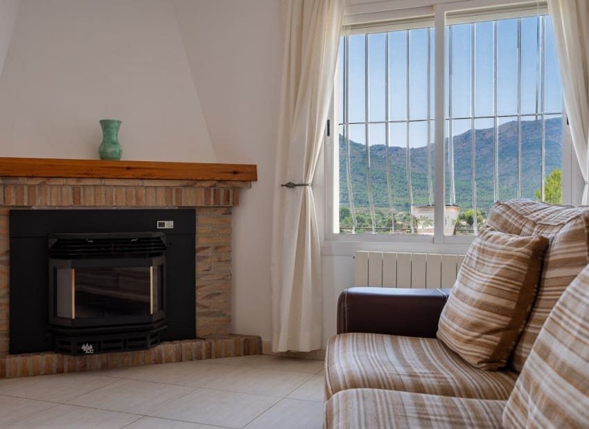 5 slaapkamer Villa te koop in Jalon / Xalo met zwembad garage - € 599.000 (Ref: 10034281)