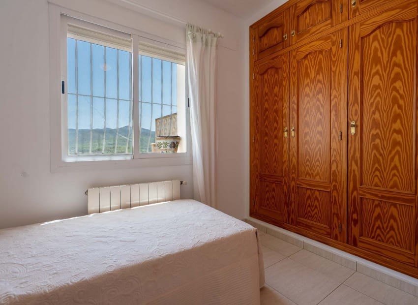 5 slaapkamer Villa te koop in Jalon / Xalo met zwembad garage - € 599.000 (Ref: 10034281)