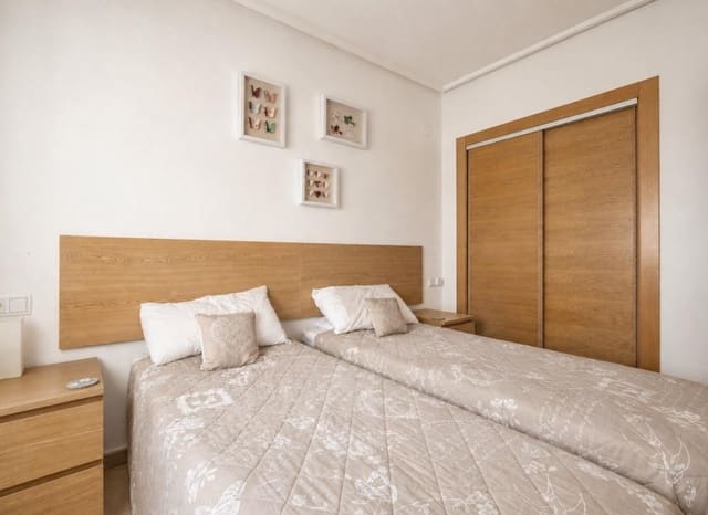 2 bedroom Apartment for sale in Hacienda Riquelme Golf, Murcia city with pool - € 165,000 (Ref: 10034604)