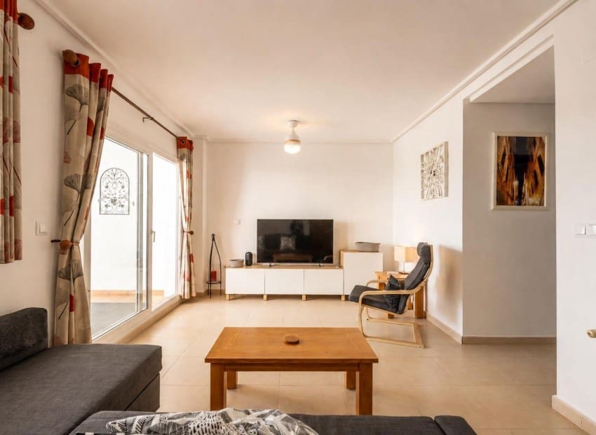 2 sovrum Lägenhet till salu i Hacienda Riquelme med pool - 165 000 € (Ref: 10034604)