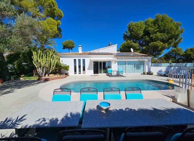 5 camera da letto Villa in vendita in Benissa con piscina - 1.450.000 € (Rif: 10039228)