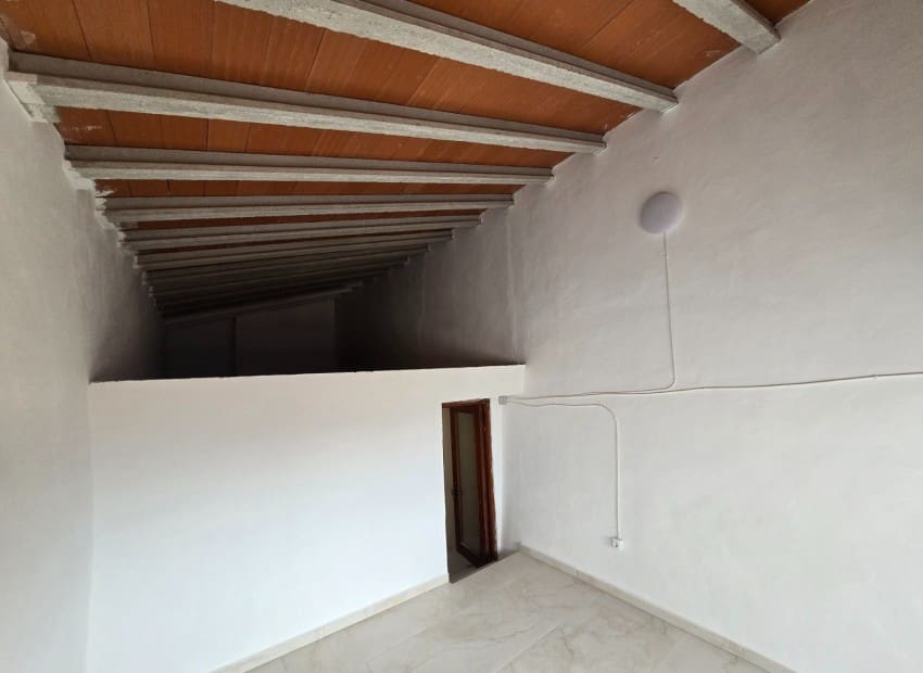 5 bedroom Townhouse for sale in Callosa d'En Sarria - € 169,000 (Ref: 10041628)