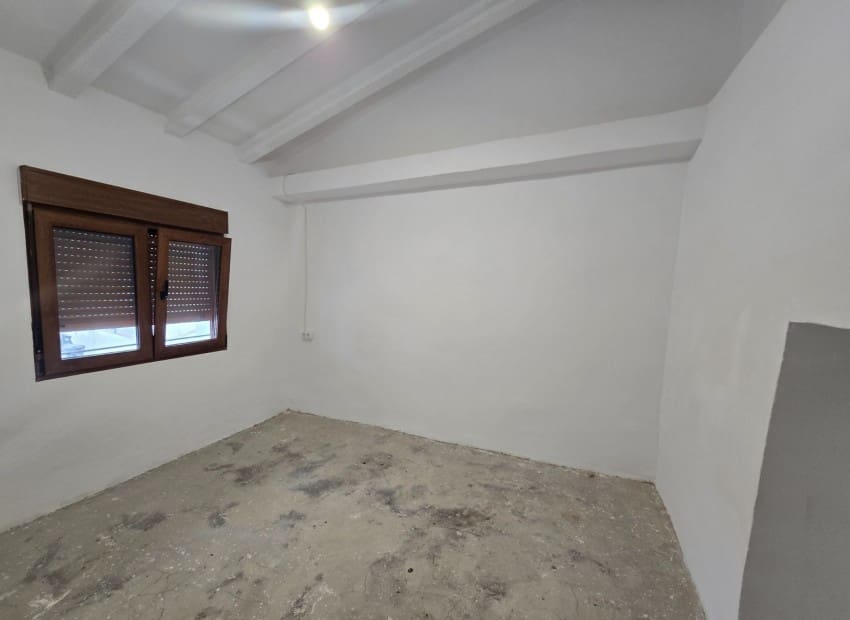 5 bedroom Townhouse for sale in Callosa d'En Sarria - € 169,000 (Ref: 10041628)