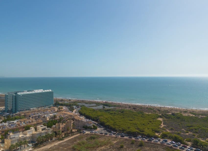 2 chambre Appartement à vendre à Guardamar del Segura avec piscine garage - 329 000 € (Ref: 10044079)