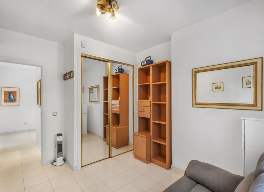 2 chambre Appartement à vendre à Guardamar del Segura avec piscine garage - 329 000 € (Ref: 10044079)