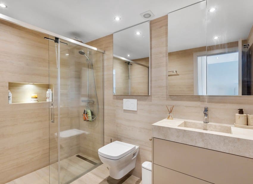 3 chambre Appartement à vendre à Punta Prima avec piscine garage - 449 000 € (Ref: 10044080)