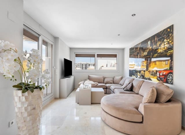3 chambre Appartement à vendre à Punta Prima, Torrevieja avec piscine garage - 449 000 € (Ref: 10044080)