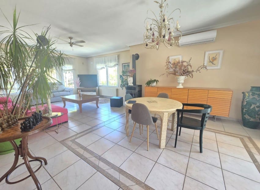2 Zimmer Ferienvilla in Altea mit Pool Garage - 2.500 € (Ref: 10045693)
