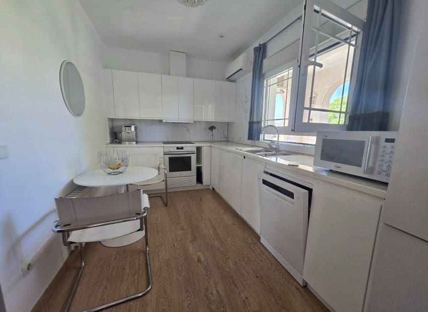2 Zimmer Ferienvilla in Altea mit Pool Garage - 2.500 € (Ref: 10045693)