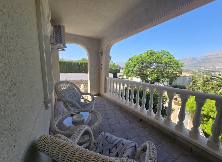 2 Zimmer Ferienvilla in Altea mit Pool Garage - 2.500 € (Ref: 10045693)