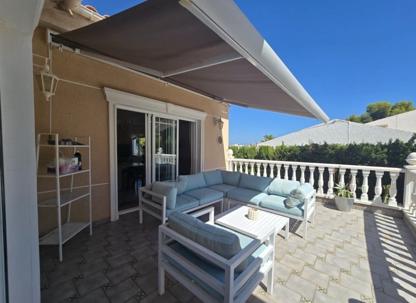 2 Zimmer Ferienvilla in Altea mit Pool Garage - 2.500 € (Ref: 10045693)