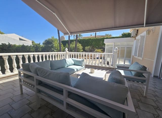 2 soverom Villa til salgs i Altea med svømmebasseng garasje - € 2 500 (Ref: 10045693)