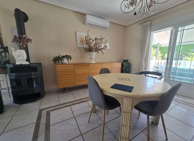 2 soverom Villa til salgs i Altea med svømmebasseng garasje - € 2 500 (Ref: 10045693)