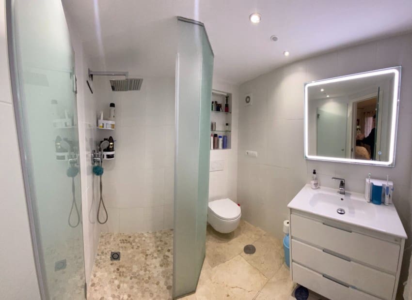 2 soverom Leilighet til salgs i Altea la Vella med svømmebasseng garasje - € 369 000 (Ref: 10051972)