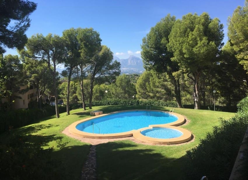 2 soverom Leilighet til salgs i Altea la Vella med svømmebasseng garasje - € 369 000 (Ref: 10051972)