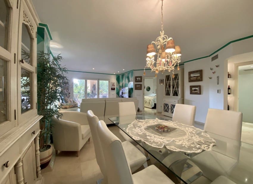 2 soverom Leilighet til salgs i Altea la Vella med svømmebasseng garasje - € 369 000 (Ref: 10051972)