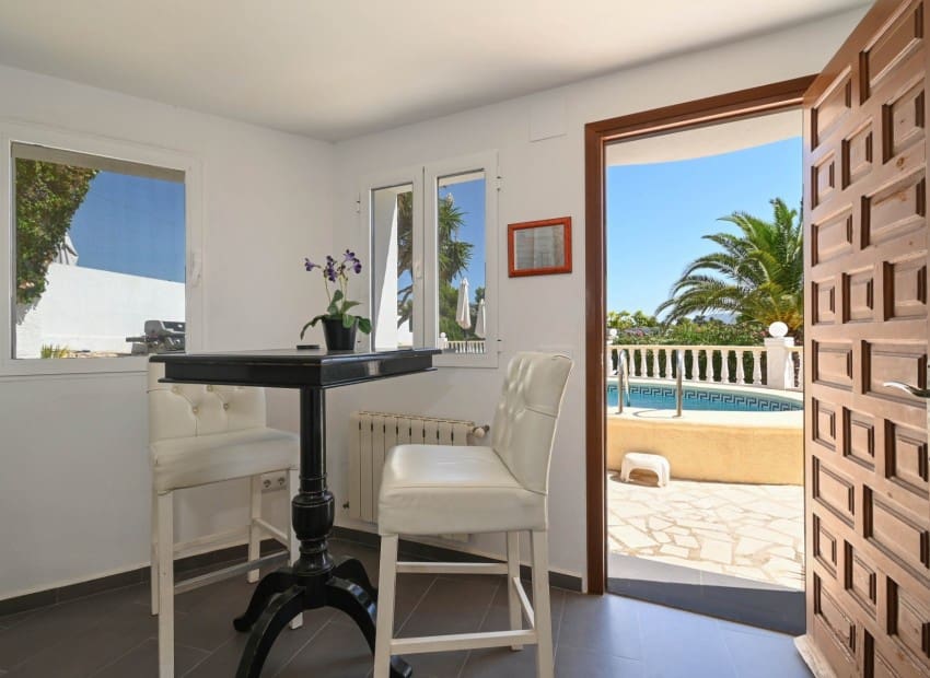 5 Zimmer Villa zu verkaufen in Benissa mit Pool Garage - 687.500 € (Ref: 10052285)