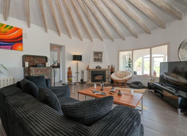 5 Zimmer Villa zu verkaufen in Benissa mit Pool Garage - 687.500 € (Ref: 10052285)