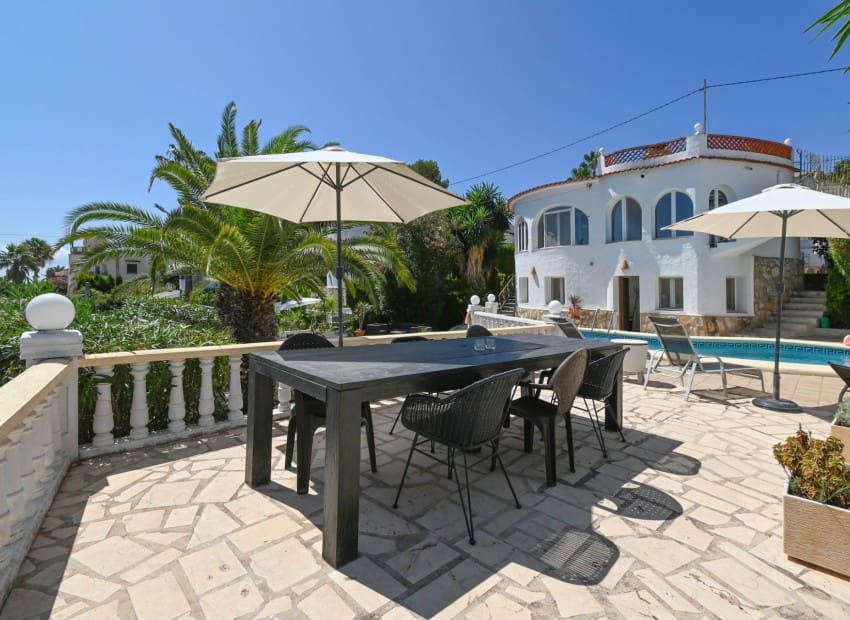 5 Zimmer Villa zu verkaufen in Benissa mit Pool Garage - 687.500 € (Ref: 10052285)