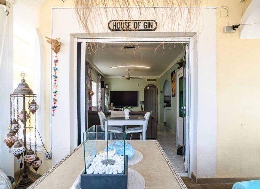 Casa de 3 habitaciones en San Fulgencio en venta con piscina garaje - 288.000 € (Ref: 10057578)
