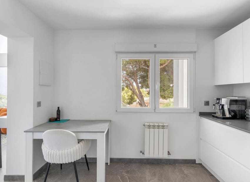 5 Zimmer Villa zu verkaufen in Los Balcones mit Pool Garage - 849.000 € (Ref: 10057579)