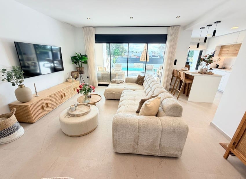 3 soverom Villa til salgs i Dolores med svømmebasseng - € 440 000 (Ref: 10057581)