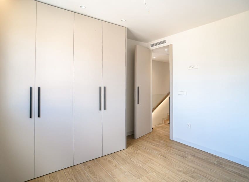 3 sypialnia Willa na sprzedaż w Santiago de la Ribera z basenem garażem - 519 000 € (Ref: 10060602)