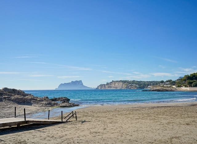 Tontti myytävänä paikassa Pinar del Advocat - Cometa, Teulada-Moraira - 910 000 € (Ref: 10060887)
