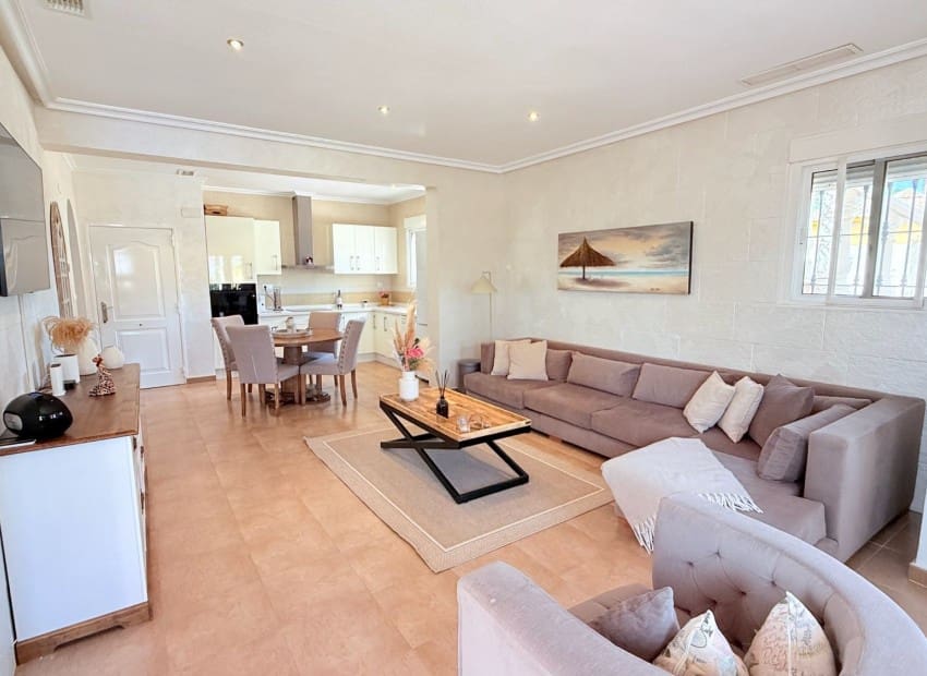 3 soverom Villa til salgs i Catral med svømmebasseng garasje - € 430 000 (Ref: 10062742)