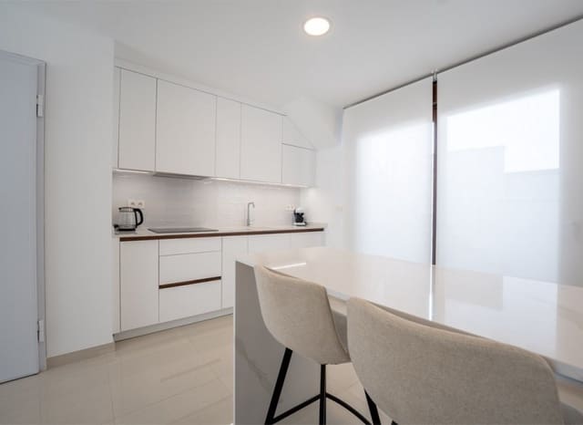 Ático de 2 habitaciones en Los Altos en venta con piscina garaje - 345.000 € (Ref: 10062850)