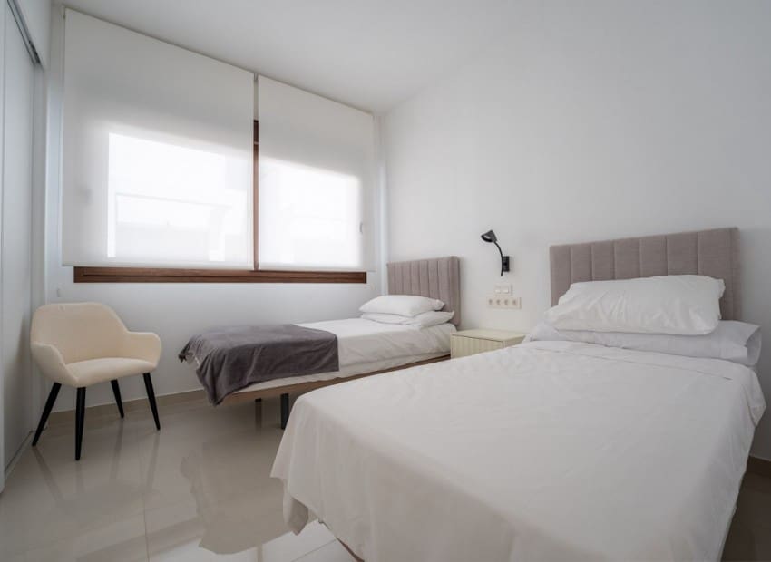 Ático de 2 habitaciones en Los Altos en venta con piscina garaje - 345.000 € (Ref: 10062850)