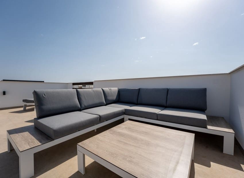 Ático de 2 habitaciones en Los Altos en venta con piscina garaje - 345.000 € (Ref: 10062850)