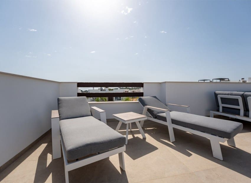 Ático de 2 habitaciones en Los Altos en venta con piscina garaje - 345.000 € (Ref: 10062850)