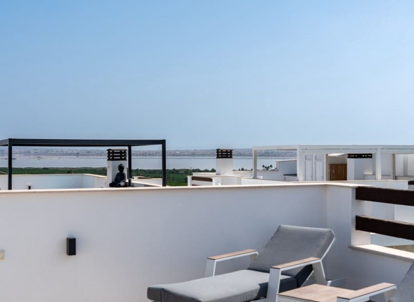 Ático de 2 habitaciones en Los Altos en venta con piscina garaje - 345.000 € (Ref: 10062850)