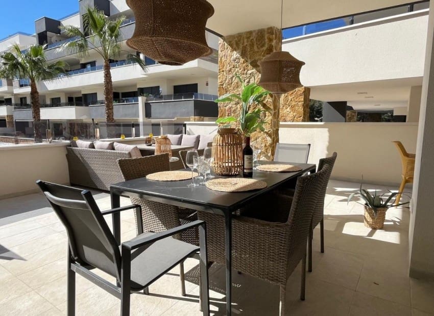 2 sypialnia Apartament na sprzedaż w Los Altos z basenem garażem - 295 000 € (Ref: 10062851)