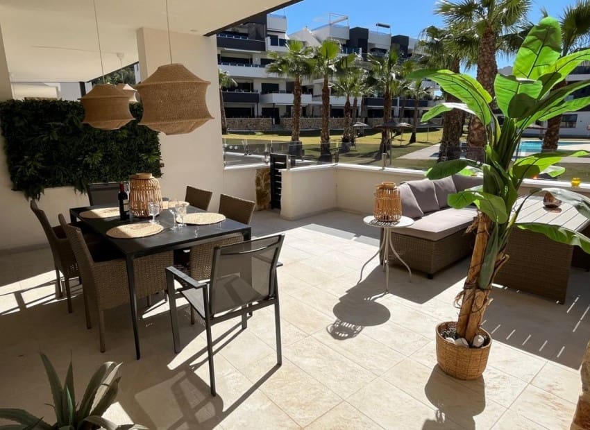2 sypialnia Apartament na sprzedaż w Los Altos z basenem garażem - 295 000 € (Ref: 10062851)