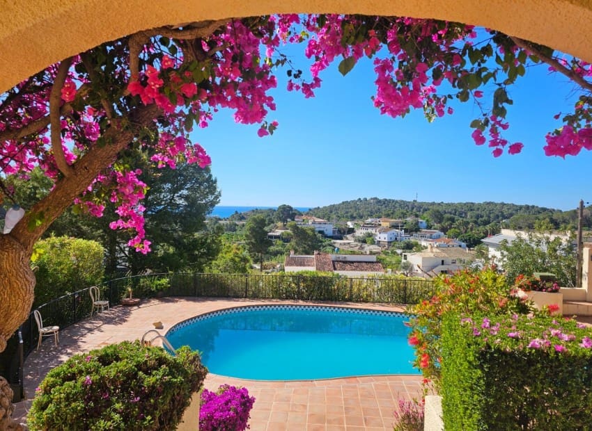 4 Zimmer Villa zu verkaufen in Altea la Vella mit Pool Garage - 1.150.000 € (Ref: 10073206)